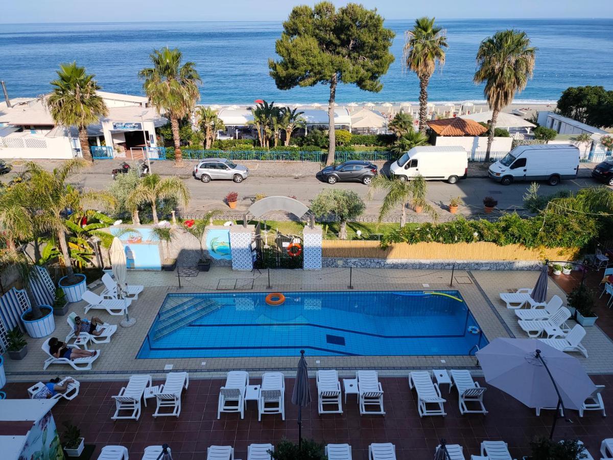 마제오 Taormina By The Sea 아파트 외부 사진