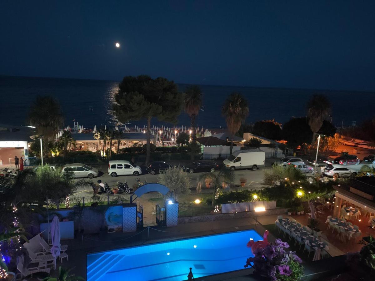 마제오 Taormina By The Sea 아파트 외부 사진